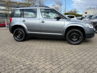 Usata Skoda Yeti 110 CV (80 kW) 2011 Grigio SUV