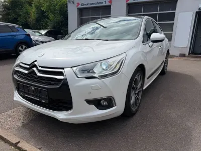 Gebraucht Citroën DS4 Sport Chic 179 PS (131 kW) 2015 Kleinwagen