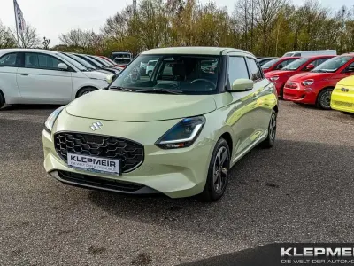 Gebraucht Suzuki Swift Comfort+ 83 PS (61 kW) 2025 Cool yellow Kleinwagen