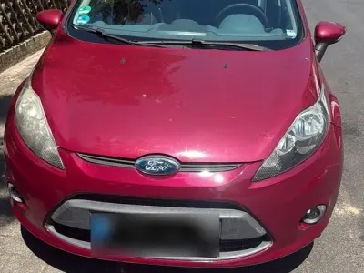 Gebraucht Ford Fiesta 60 PS (44 kW) 2009 Violet Kleinwagen