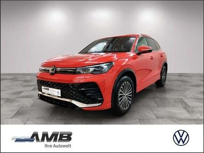 Gebraucht VW Tiguan R-line 150 PS (110 kW) 2024 Rot SUV