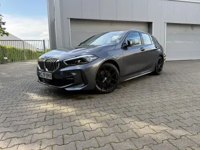 Gebraucht BMW 118 M Sport 136 PS (100 kW) 2020 Grau Kleinwagen