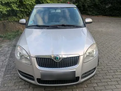 Gebraucht Skoda Fabia 69 PS (50 kW) 2007 Silber Limousine