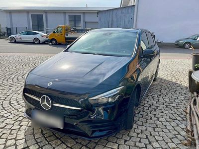 Mercedes B250e