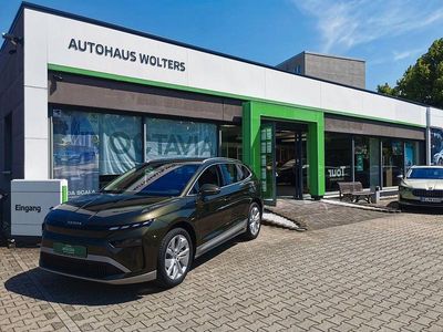 Grün Gebraucht 2025 Skoda Enyaq iV Loft SUV | 41.700 € (Guter Preis)