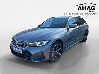 Gebraucht BMW 330e Performance 292 PS (214 kW) 2025 Grau Kombi