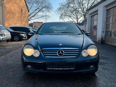 Gebraucht Mercedes C180 143 PS (105 kW) 2003 Schwarz Coupé