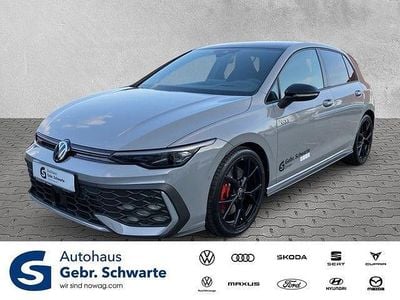 Usata VW Golf VIII GTI 265 CV (194 kW) 2025 Grigio Berlina