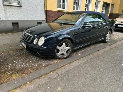 Gebraucht Mercedes CLK430 AMG 279 PS (205 kW) 2002 Blau Cabrio