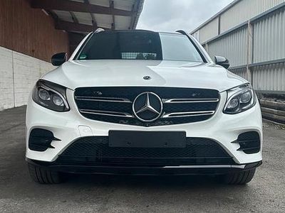 Mercedes GLC300