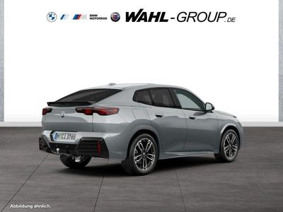 Neu BMW X2 M Sport 156 PS (114 kW) 2026 Grau SUV