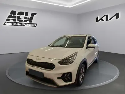 Gebraucht Kia Niro Spirit 141 PS (103 kW) 2022 Weiß SUV