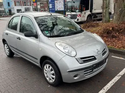 Gebraucht Nissan Micra 65 PS (47 kW) 2006 Silber Limousine