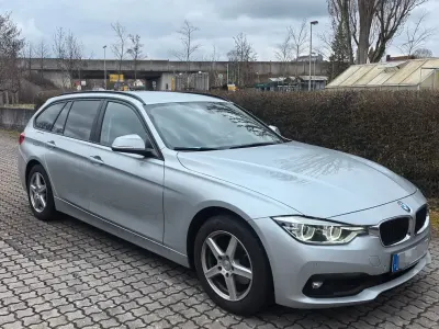 Begagnad BMW 318 Advantage 150 HK (110 kW) 2019 Silver Kombi