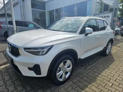 Gebraucht Volvo XC40 120 PS (88 kW) 2024 SUV