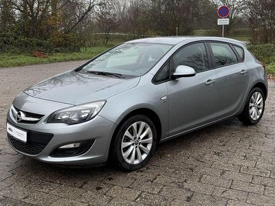 Grau Gebraucht 2013 Opel Astra Active Limousine | 6.490 € (Fairer Preis)