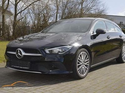 Gebraucht Mercedes CLA200 163 PS (119 kW) 2023 Schwarz Kombi