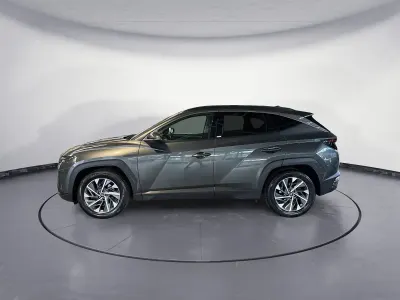 Gebraucht Hyundai Tucson Trend 136 PS (100 kW) 2021 Grau SUV