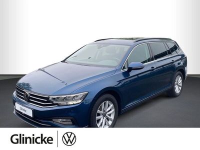 Gebraucht VW Passat Business 150 PS (110 kW) 2023 Aquamarinblau metallic Kombi