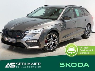 Graphitegrau Gebraucht 2023 Skoda Octavia RS Kombi | 29.490 € (Fairer Preis)