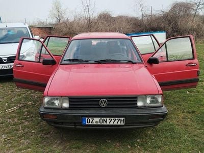 Second-hand VW Passat 54 CP (39 kW) 1987 Roșu Break