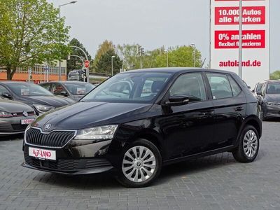 gebraucht Skoda Fabia 1.0 MPI Ambition Tempomat Bluetooth Einparkhilfe hinten