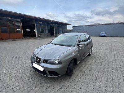 Gebraucht Seat Ibiza 69 PS (50 kW) 2007 Grau Kleinwagen