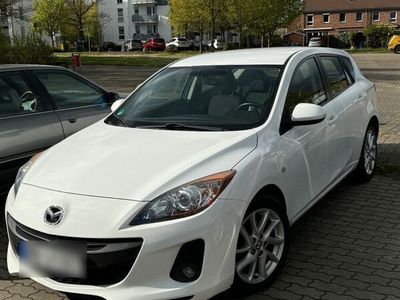 gebraucht Mazda 3 wenig KM / TÜV neu / 2te Hand