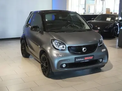 Gebraucht Smart ForTwo Cabrio 90 PS (66 kW) 2016 Schwarz Cabrio