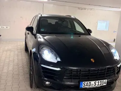 Gebraucht Porsche Macan 252 PS (185 kW) 2018 Schwarz SUV