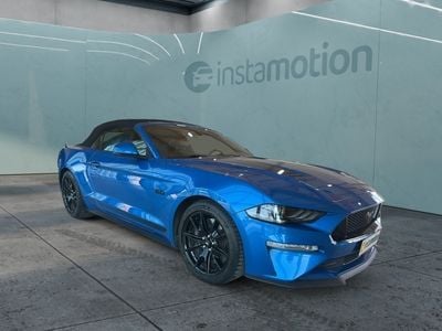 Blau Gebraucht 2021 Ford Mustang GT Convertible Cabrio | 43.930 € (Etwas zu teuer)