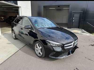 Mercedes B200