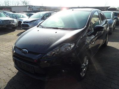 Usata Ford Fiesta 82 CV (60 kW) 2010 Nero Utilitaria