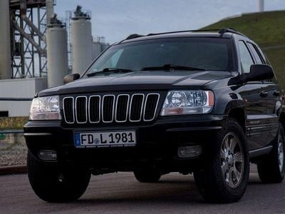 Gebraucht Jeep Grand Cherokee Limited 223 PS (164 kW) 2000 Schwarz SUV