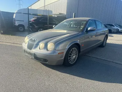 Usata Jaguar S-Type Classic 207 CV (152 kW) 2008 Argento Berlina