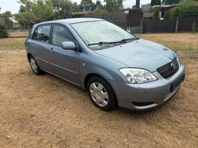 Gebraucht Toyota Corolla 97 PS (71 kW) 2003 Blau Limousine