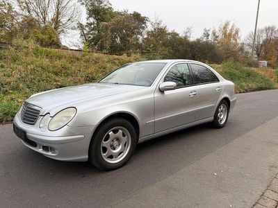 Gebraucht Mercedes E280 190 PS (139 kW) 2006 Silber Limousine