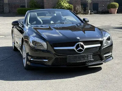 Gebraucht Mercedes SL350 Sport 306 PS (225 kW) 2013 Obsidianschwarzmetallic Cabrio