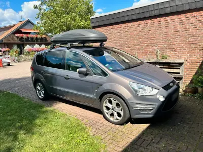 Gebraucht Ford S-MAX S 163 PS (119 kW) 2010 Braun Van / Kleinbus