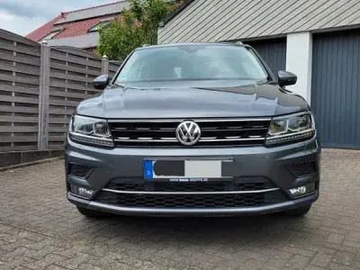 Gebraucht VW Tiguan Highline 179 PS (131 kW) 2018 Grau SUV