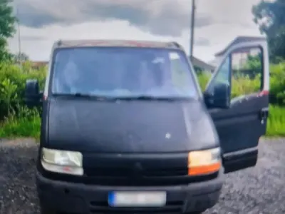 Gebraucht Renault Master 90 PS (66 kW) 2002 Schwarz Van / Kleinbus