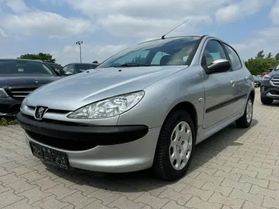 Gebraucht Peugeot 206 Filou 75 PS (55 kW) 2005 Limousine