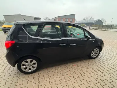 Gebraucht Opel Meriva 140 PS (102 kW) 2010 Schwarz Van / Kleinbus