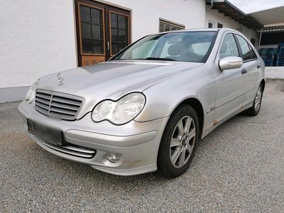 Mercedes C180