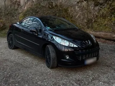 Gebraucht Peugeot 207 CC 120 PS (88 kW) 2012 Braun Cabrio