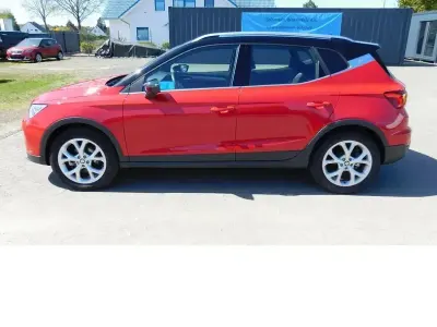 Usata Seat Arona FR-Line 110 CV (80 kW) 2024 Rosso SUV