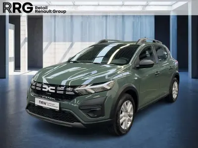 Begagnad Dacia Sandero Essentiel 101 HK (74 kW) 2024 Grå Sedan