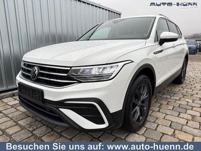 Weiß Gebraucht 2022 VW Tiguan Allspace Life SUV | 37.990 € (Etwas zu teuer)