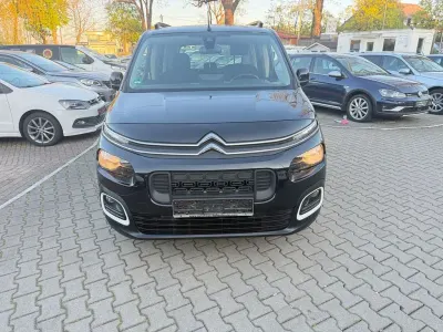 Gebraucht Citroën Berlingo Feel 131 PS (96 kW) 2019 Schwarz Van / Kleinbus
