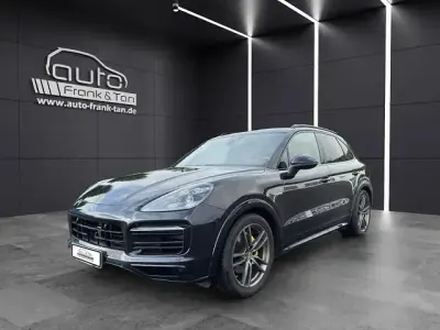 Gebraucht Porsche Cayenne 462 PS (339 kW) 2021 Schwarz SUV